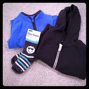 Boys 2T Fleece, Hoodie and Cozy Socks